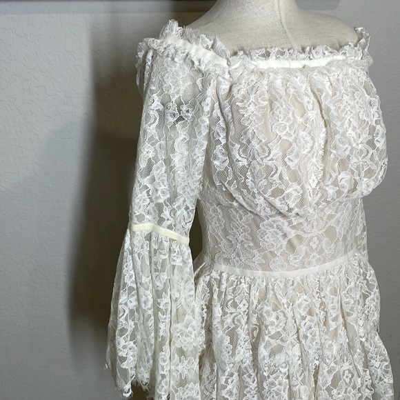 Tadashi Shoji Jacquin off shoulder lace dress size 10 - Picture 6 of 10